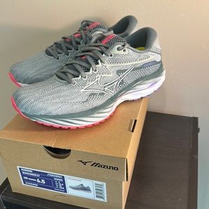 Mizuno Wave Rider 27